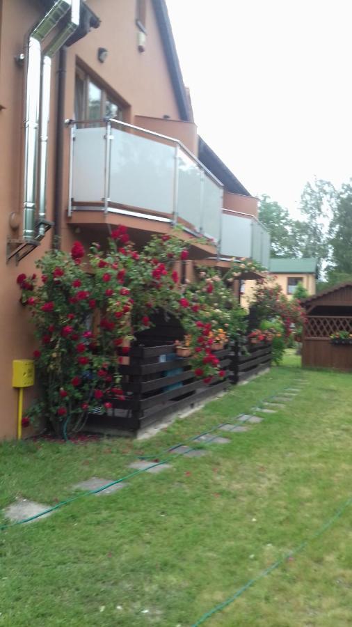 Na Wiejskiej Mrzeżyno Exteriér fotografie